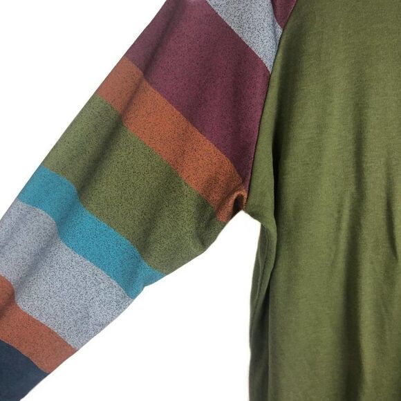 154 Green Striped sleeve pocket tee - Picture 4 of 4